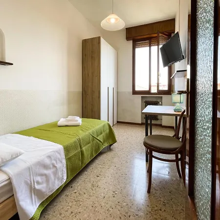 Affittacamere Casa Gramsci - Affitti Brevi Italia