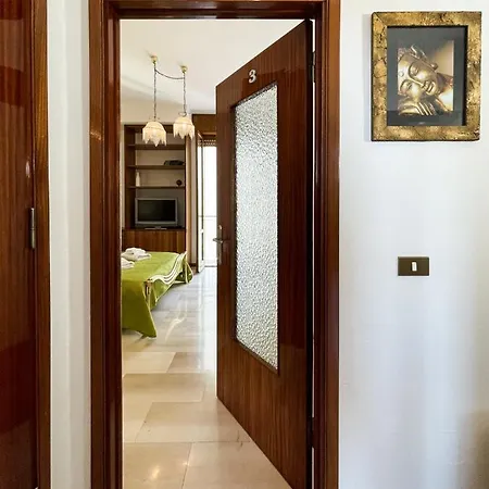Affittacamere Casa Gramsci - Affitti Brevi Italia