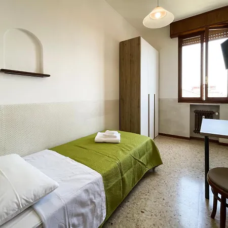 ゲストハウス Casa Gramsci - Affitti Brevi Italia